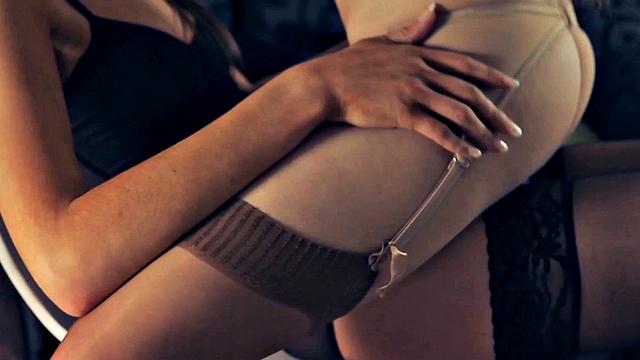 Jane Gets Into Randy's Pants Like a Pro