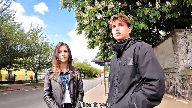 HUNT4K. Girl gets back at boyfriend who has no money so she makes it