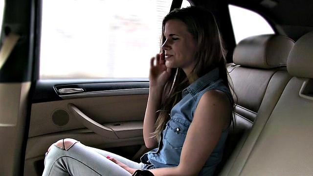 Petite babe in denim shorts begs for a big cock in her reverse cowgirl ride