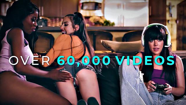 ALL GIRL MASSAGE - Hot Redhead Siri Dahl Can't Resist To Fuck Her Client Victoria Voxxx