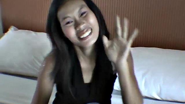 Poom WildAsian Girls