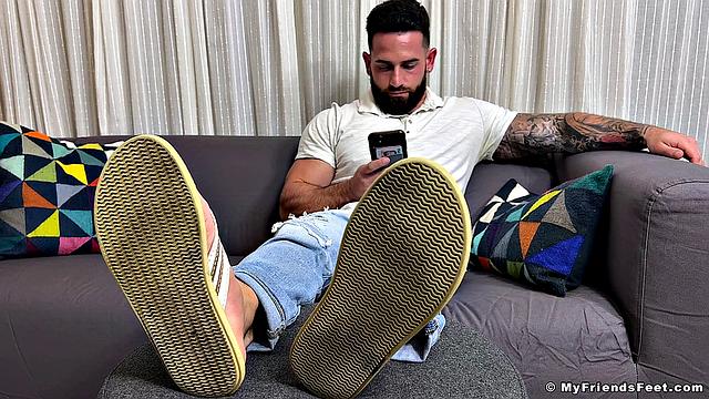 Peek at Tommy's Feet - Tommy