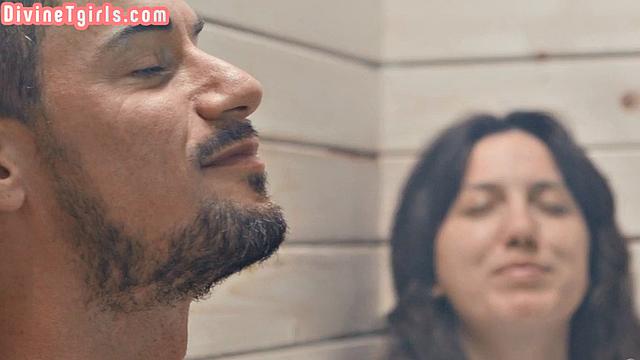 Stunning TS bouncing on lover