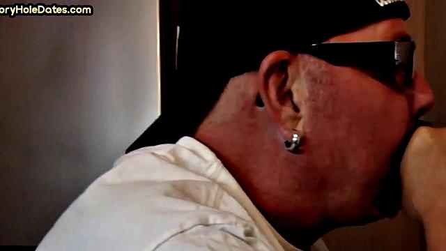 Homemade gloryhole DILF sucks and wanks in closeup