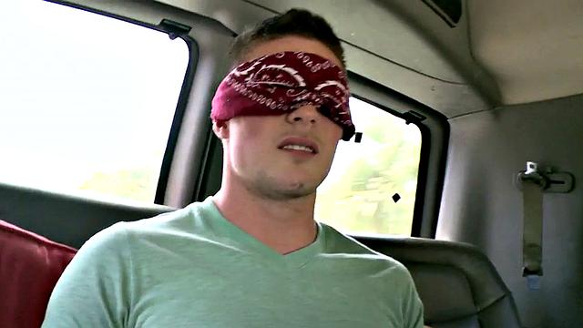 Straight baited guy taken by twunk