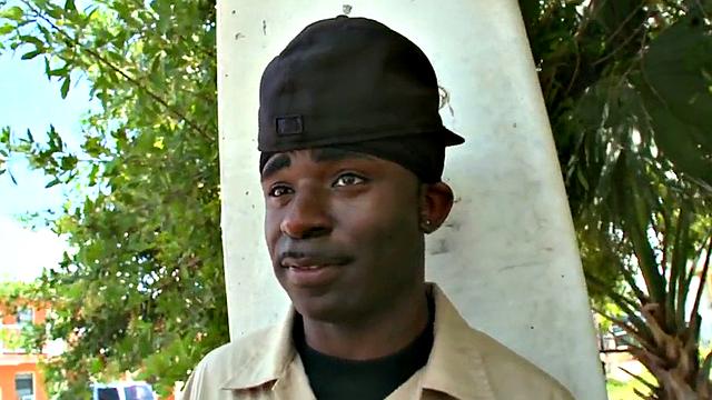 Amateur Black bottom takes a hard deep assfuck from white top in public