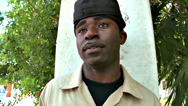 Amateur Black bottom takes a hard deep assfuck from white top in public