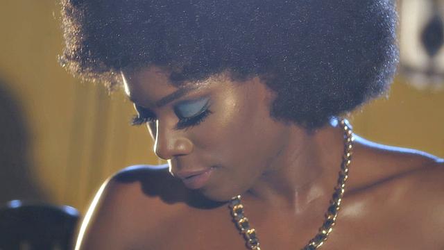 Ana Foxxx: Afro Wearing Goddess