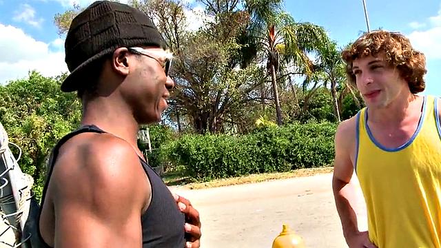 Amateur pornstar deepthroats white dude's cock for cash in the great outdoors