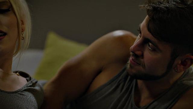 Smallboobs Trans with pale skin barebacked by BF