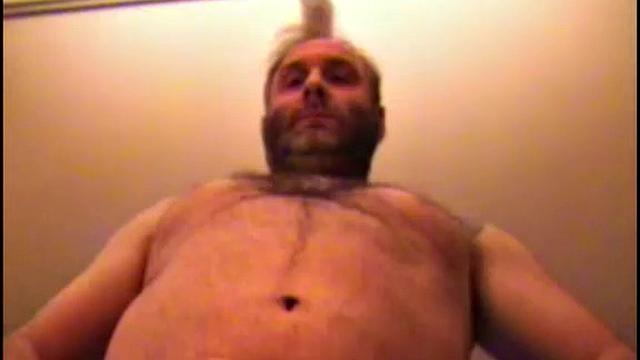 Here is one for all of you long haul, big Bear lovers. This trucker called for weeks, before finally showing up. Bill really surprised me when he wanted to suck. It must have been a long and lonely trip this time. Bill is friendly, but very low-key.