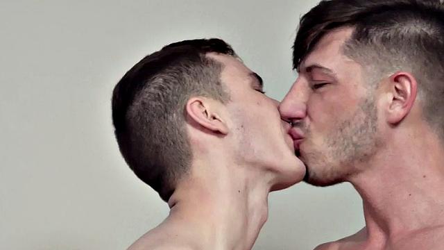 Rimmed 21yo twink barebacked by stud in homemade anal