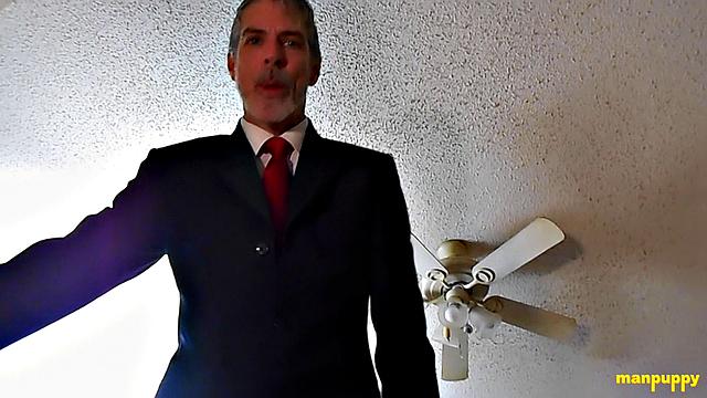 Worship Your Boss's Feet! - Richard Lennox