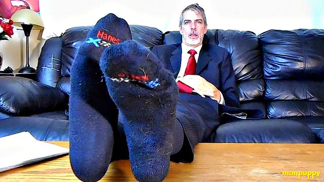 Worship Your Boss's Feet! - Richard Lennox