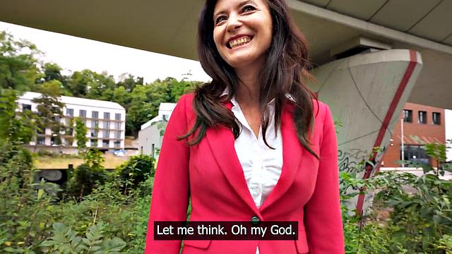 Secretary pussybanged in doggy