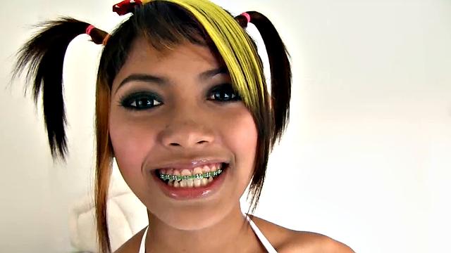 Sarika 1 Asian Wild Girls