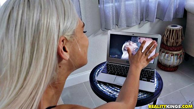 Abella's Throwback Thursday