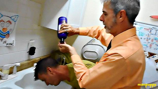 Step-Son Gets Sexy Hair Washing - Jeff Drizzle, Richard Lennox