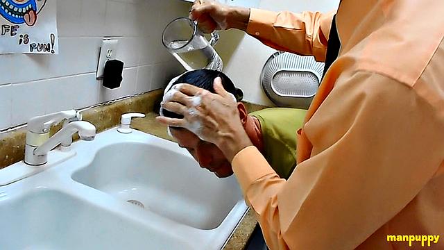 Step-Son Gets Sexy Hair Washing - Jeff Drizzle, Richard Lennox