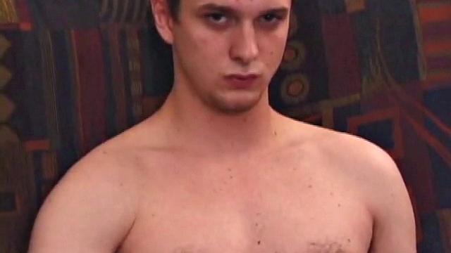 Self-sucking Jamie Jerks Off