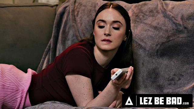 миф-няня райан кили наказывает хейзел мур грубым аналом