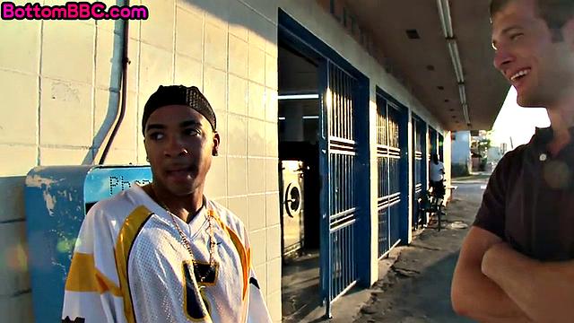 Pulled straight black loves giving head