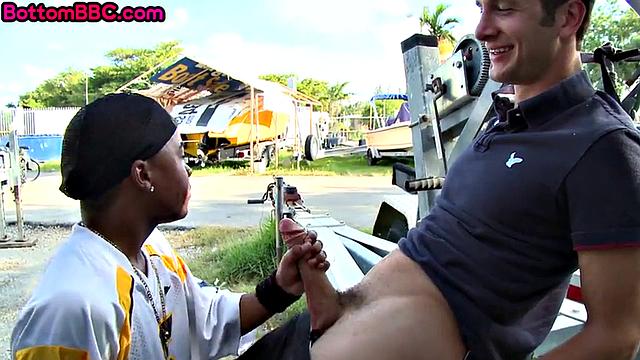 Pulled straight black loves giving head