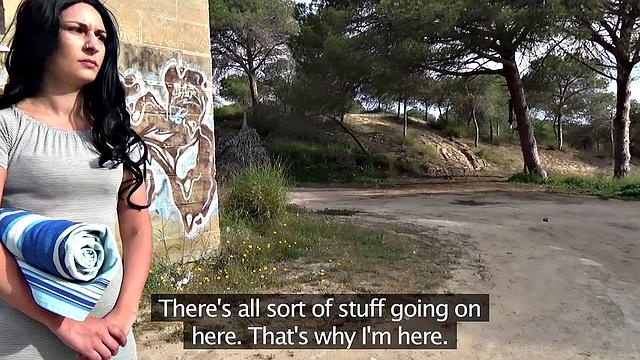 British Tourist Sucks Cop'sToListAsync