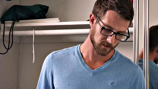 Daddy's Little Boy - Chapter 7: Wake up Sleepyhead