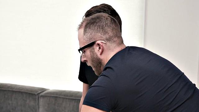 Gaydaddy masseur with hairy chest bottomed by studs cock