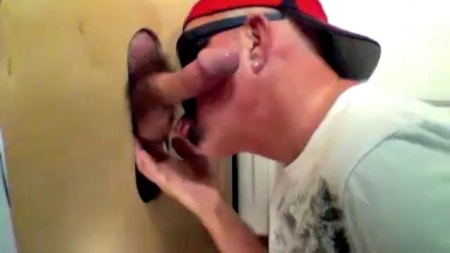 Gloryhole Fan Returns For Another Suck