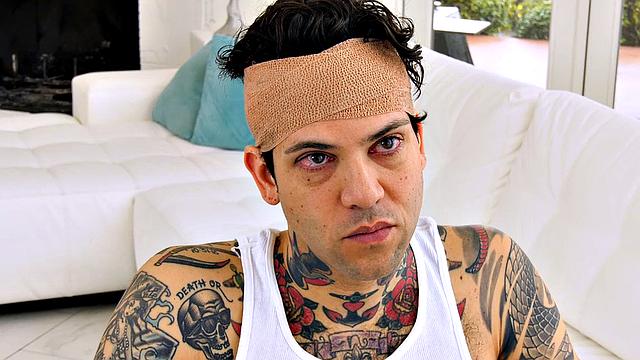 MILF Stepmom Fucks Her Injured Stepson for Magical Healing Touch