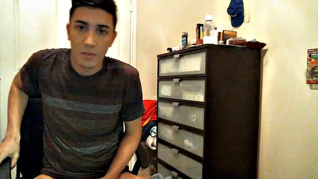 Latin Amateur Alexio Webcam Jerk Off