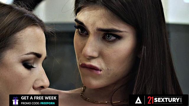 21 SEXTURY - Three Hot Babes Take Turns Enjoying Deep Lesbian Pleasure