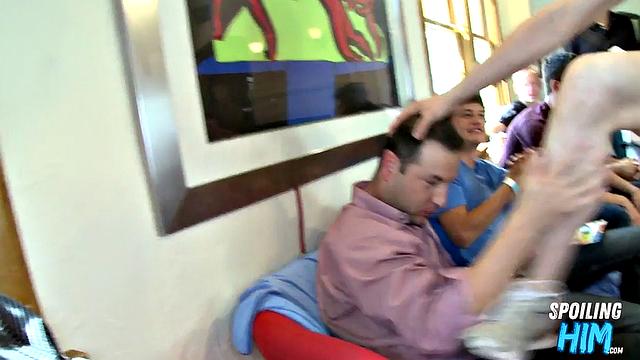 Mascular stripper sucked at party