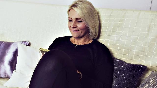 Tinder Date On Good Friday