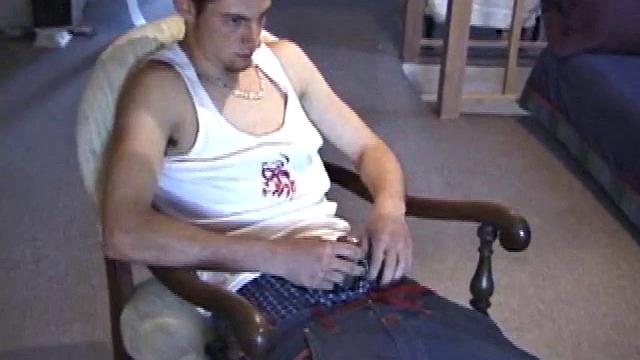 Vince can't wait to stroke his cock after a wild day skating