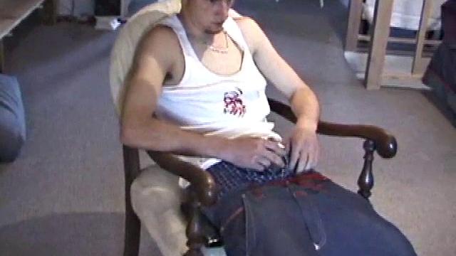Vince can't wait to stroke his cock after a wild day skating