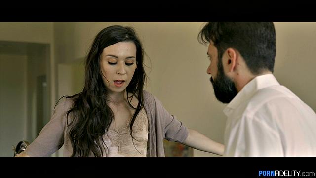 симулировала беременность, выкрутилась хорошим трахом