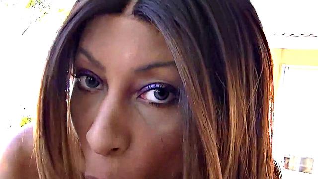 Tiny Trisha is outside when her white boyfriend wants a blowjob