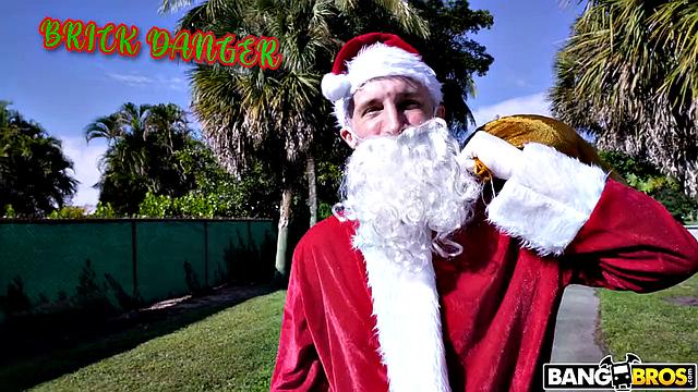 Santa's Coming to Town