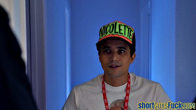 short guy pussyfucking MILF