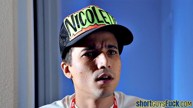 short guy pussyfucking MILF