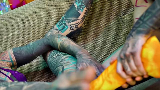 2 Tattooed Girls Get Ass Fucked By A Big Dick