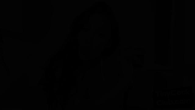 Beauty lingerie babe reacts to tiny cocks