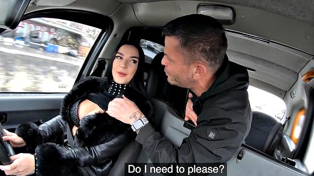 Driving stunning cab bae fucked by stranger in backseat