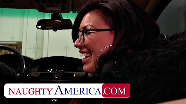 Eva Angelina Gets her Money