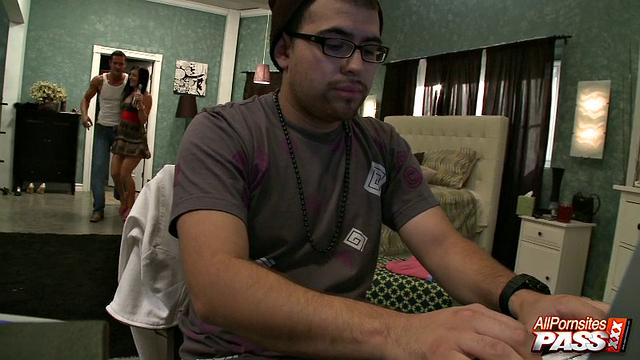 Unsatisfied Ashli Orion