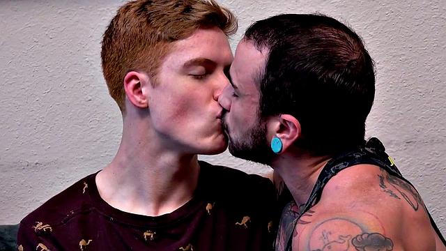 Amateur inked MTF gay fucked by twink after kissing