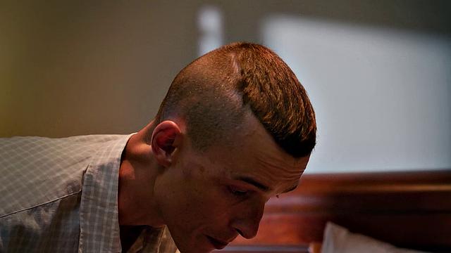 HONEYGUIDE PT 3 Troubled Twink Peeps Hunk & Friends Banging - SALTBURN Inspiration